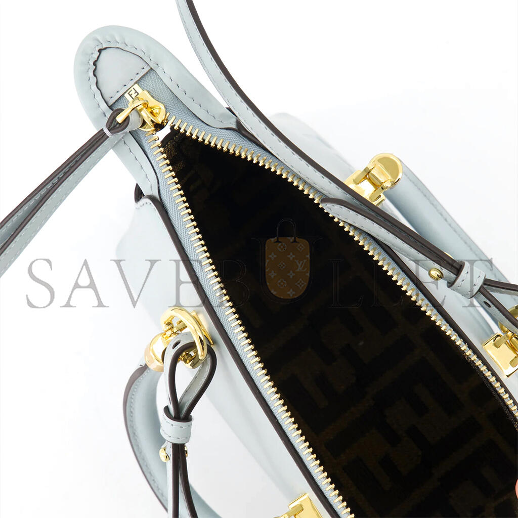 F**di by the way boston mini handbag 8bs067abvlf1l3z (20*12*9cm)